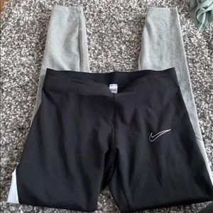 Nike leggings